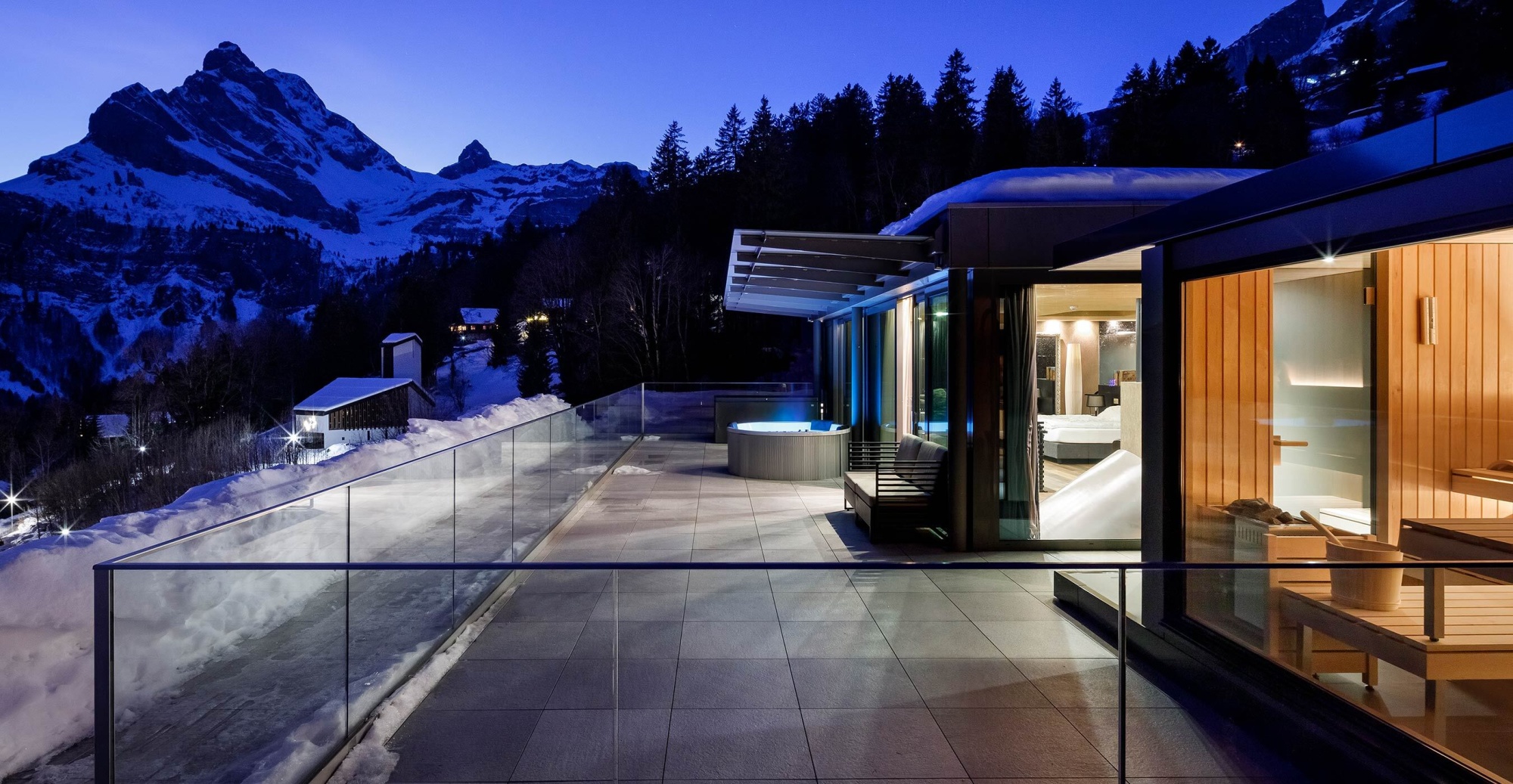 Paradiessuite 1001nacht maerchenhotel braunwald 02